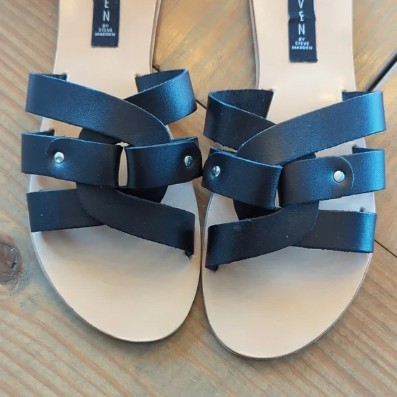 Black Leather Sandals - Picture 5 of 6
